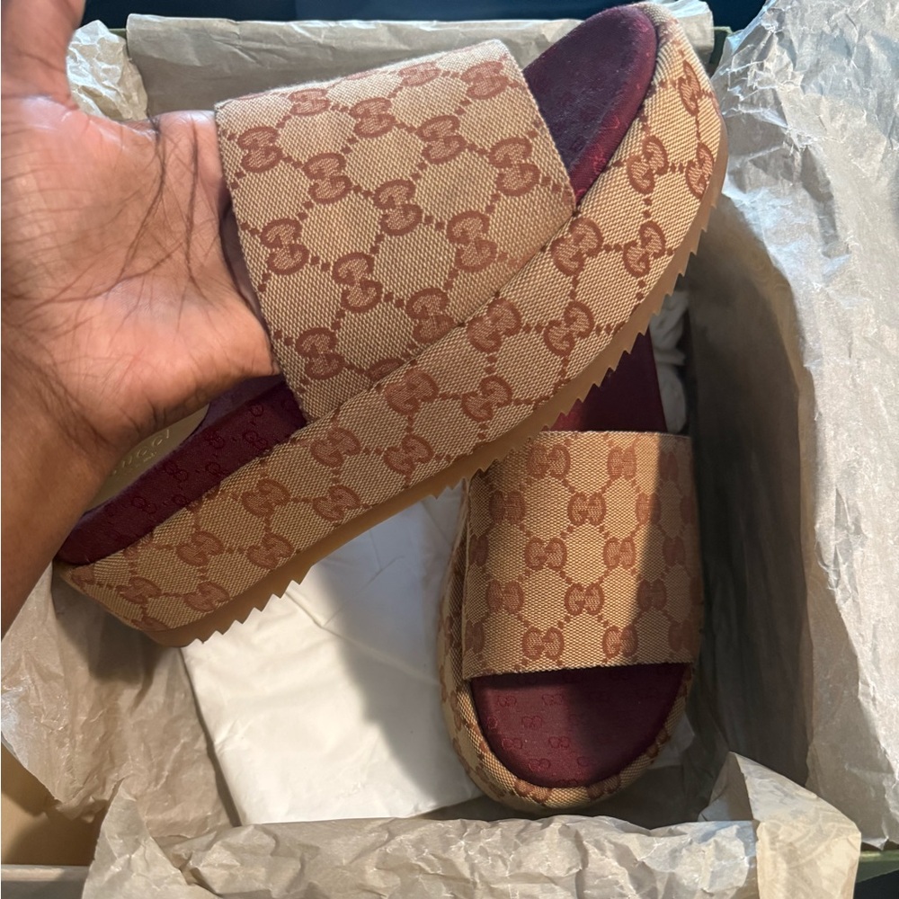 Gucci Beige Monogram Slides